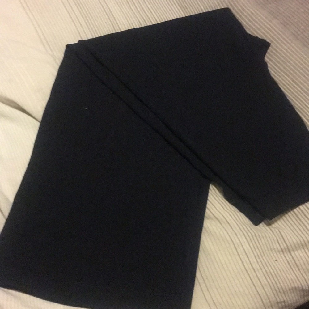 Lululemon black wide leg flared trouser pant 😁